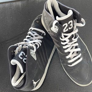 Jordan 23, men’s size 12, black